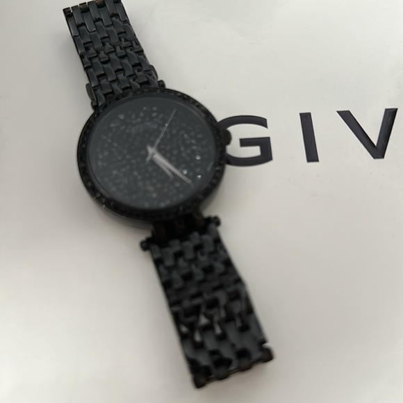 Caravelle Women’s Watch - Picture 2 of 4